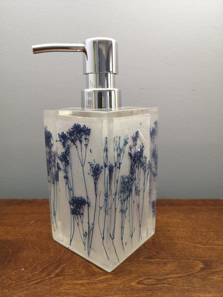 Purple field flowers soap dispenser